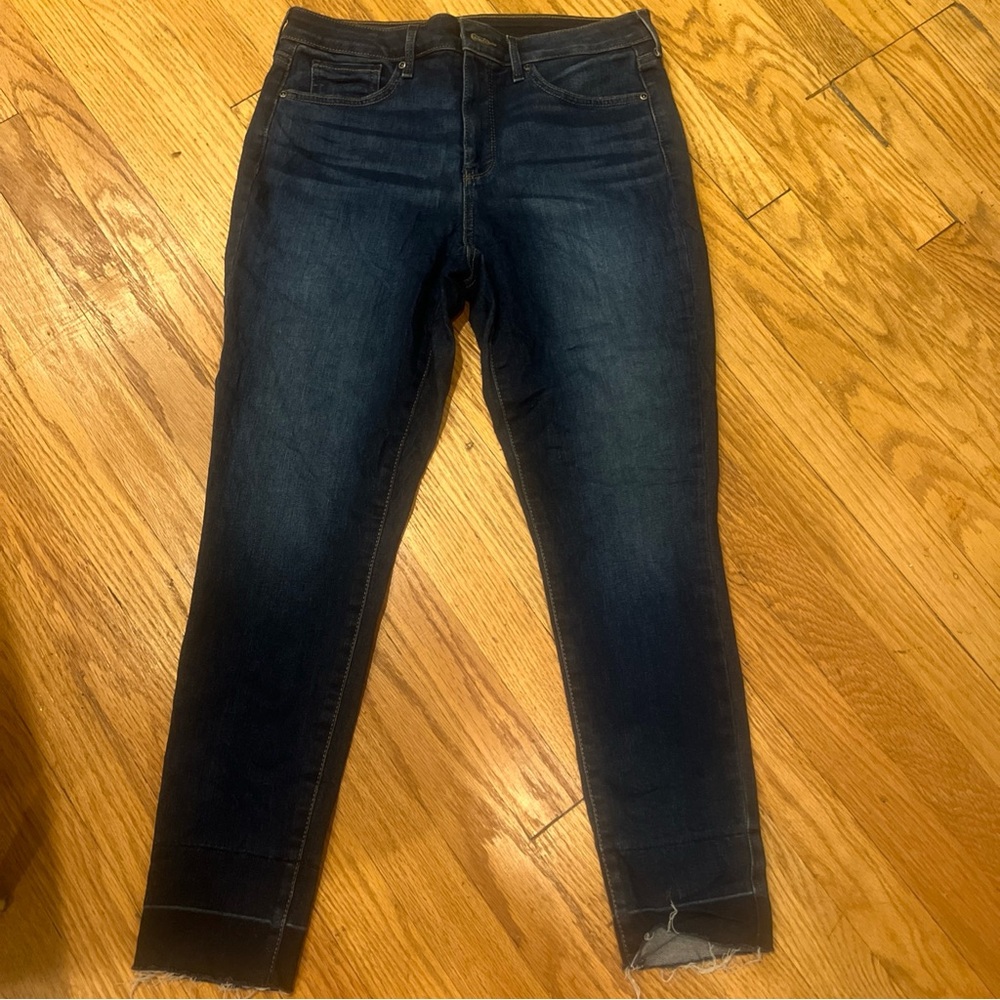 NYDJ AMI  Skinny Ankle Dark distressed lift &Tuck Stretch Jeans Size 6